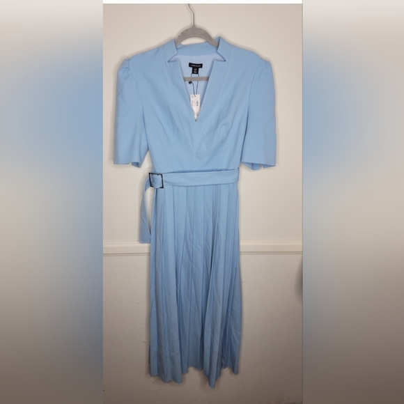 Karen MillenStructured Crepe Forever Pleated Midi Dress NWT Size 6 - Picture 4 of 8